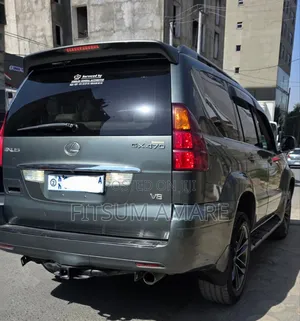 Lexus LX 570 2008 Gray