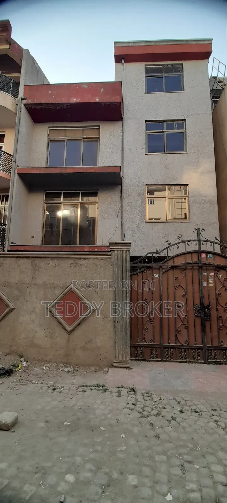 5bdrm House in Haile Garment, Nifas Silk-Lafto for sale