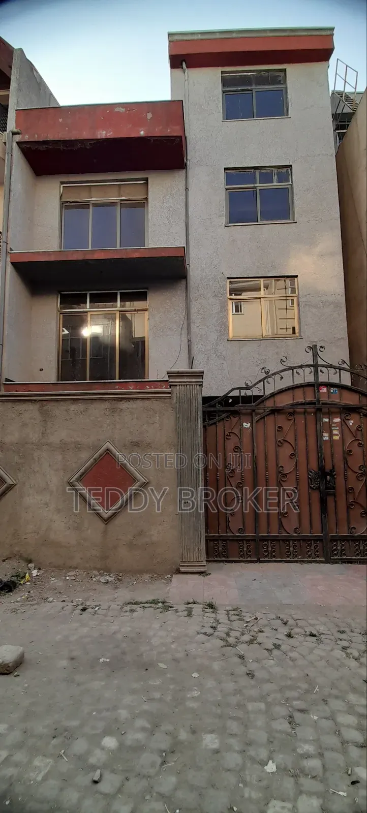 5bdrm House in Haile Garment, Nifas Silk-Lafto for sale