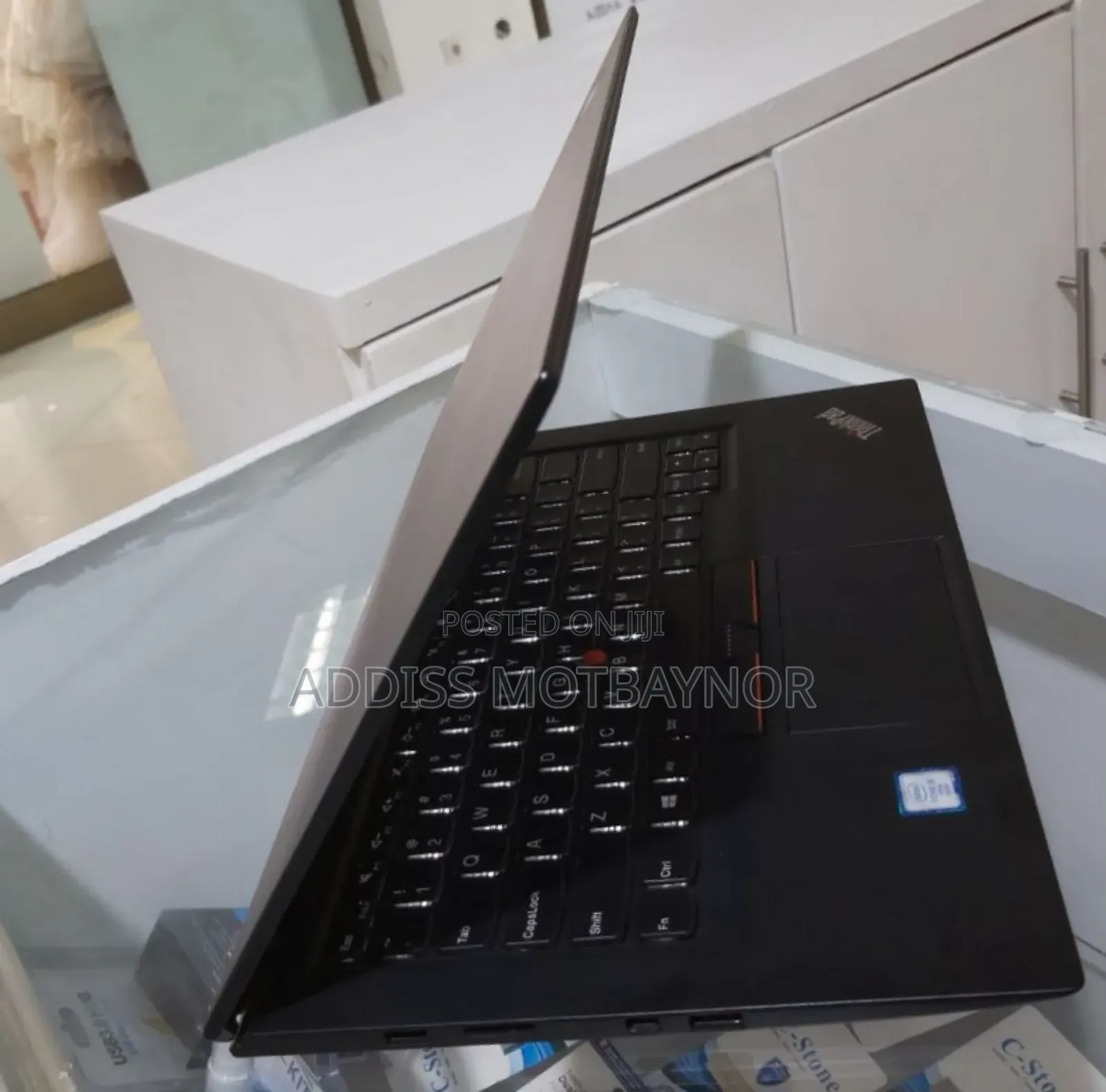 New Laptop Lenovo ThinkPad Yoga 8GB Intel Core i5 SSD 512GB