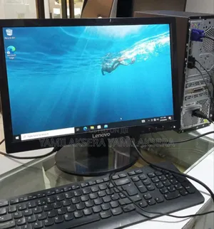 Desktop Computer Lenovo 4GB Intel Core i3 HDD 500GB