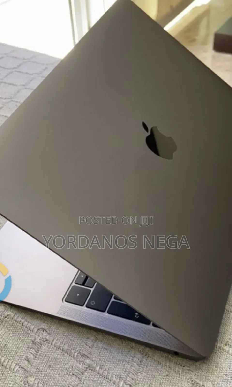 New Laptop Apple MacBook Air 2020 M1 16GB Apple M1 SSD 256GB