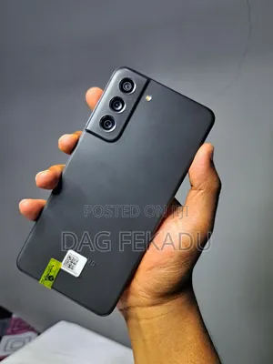 New Samsung Galaxy S21 FE 128 GB Black