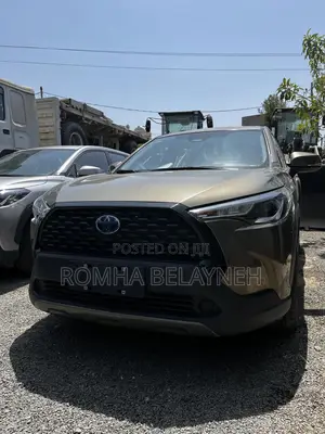 New Toyota Corolla Cross Hybrid 2024 Gray