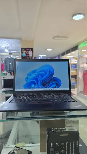 New Laptop Lenovo ThinkPad T470s 8GB Intel Core i5 SSD 512GB