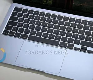 New Laptop Apple MacBook Air 2025 M4 13-inch 16GB Apple M4 SSD 256GB