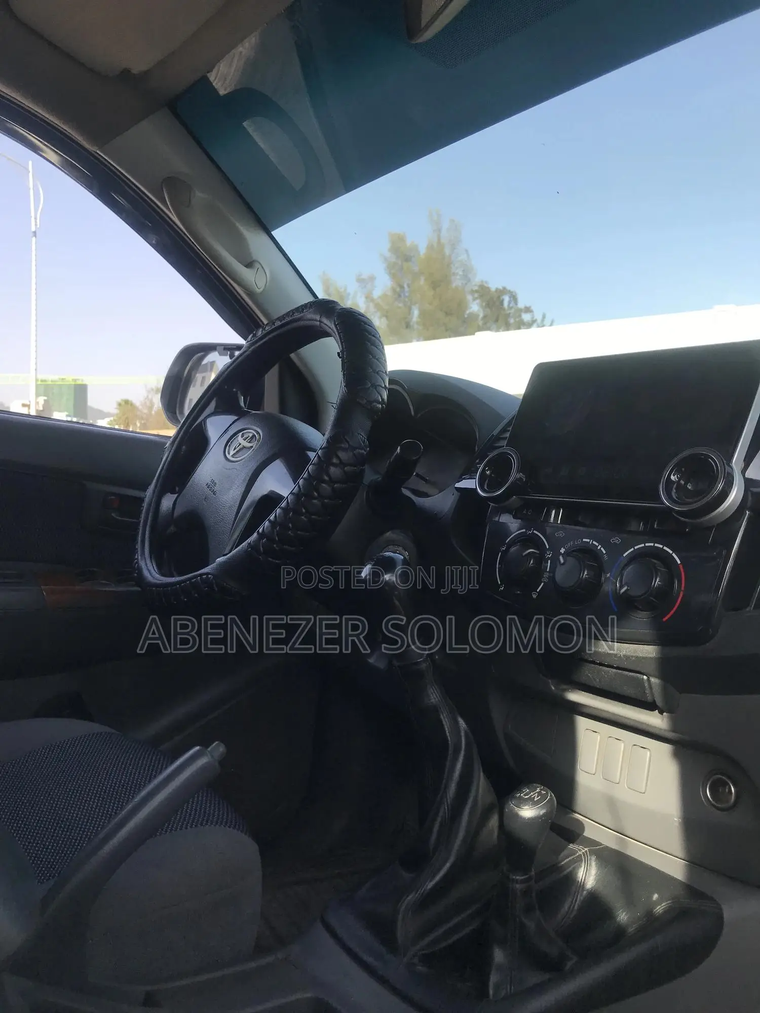Toyota Hilux 2015 Silver