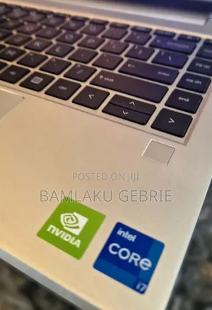 New Laptop HP EliteBook 840 G9 16GB Intel Core i7 SSD 512GB