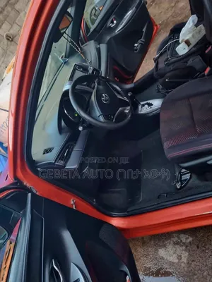 Toyota Yaris 2018 Brown