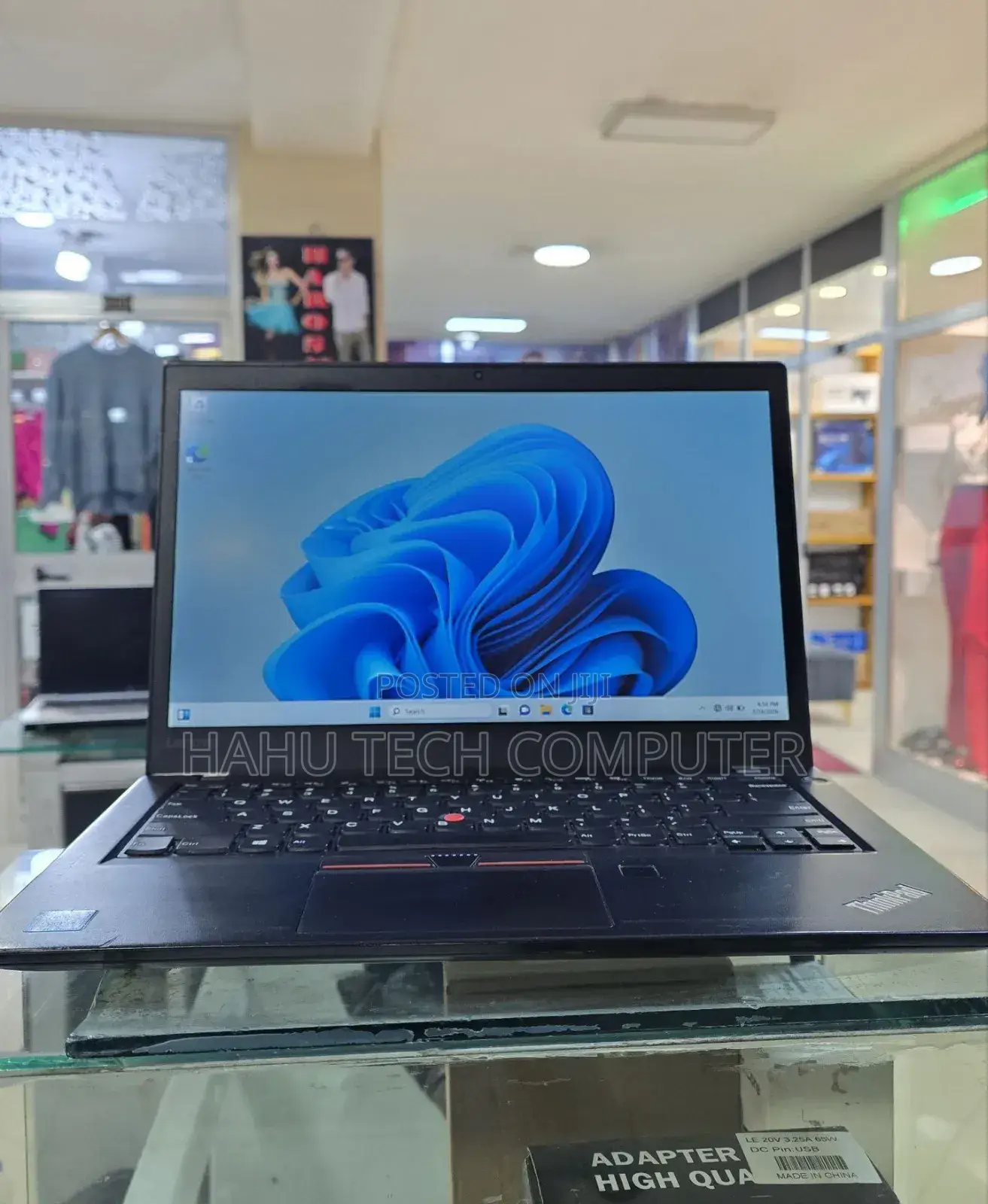 New Laptop Lenovo ThinkPad T470s 8GB Intel Core i5 SSD 512GB