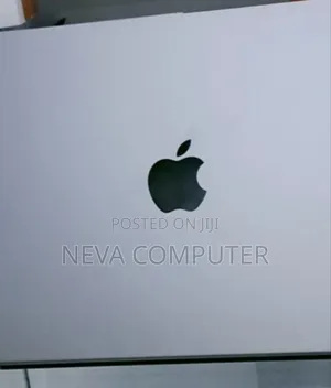 New Laptop Apple MacBook Pro M1 16GB Apple M1 Pro SSD 1T