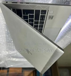 New Laptop HP OmniBook 5 14" 16GB Intel Core i7 SSD 512GB