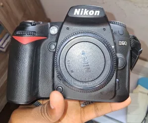 Nikon D90 Camera