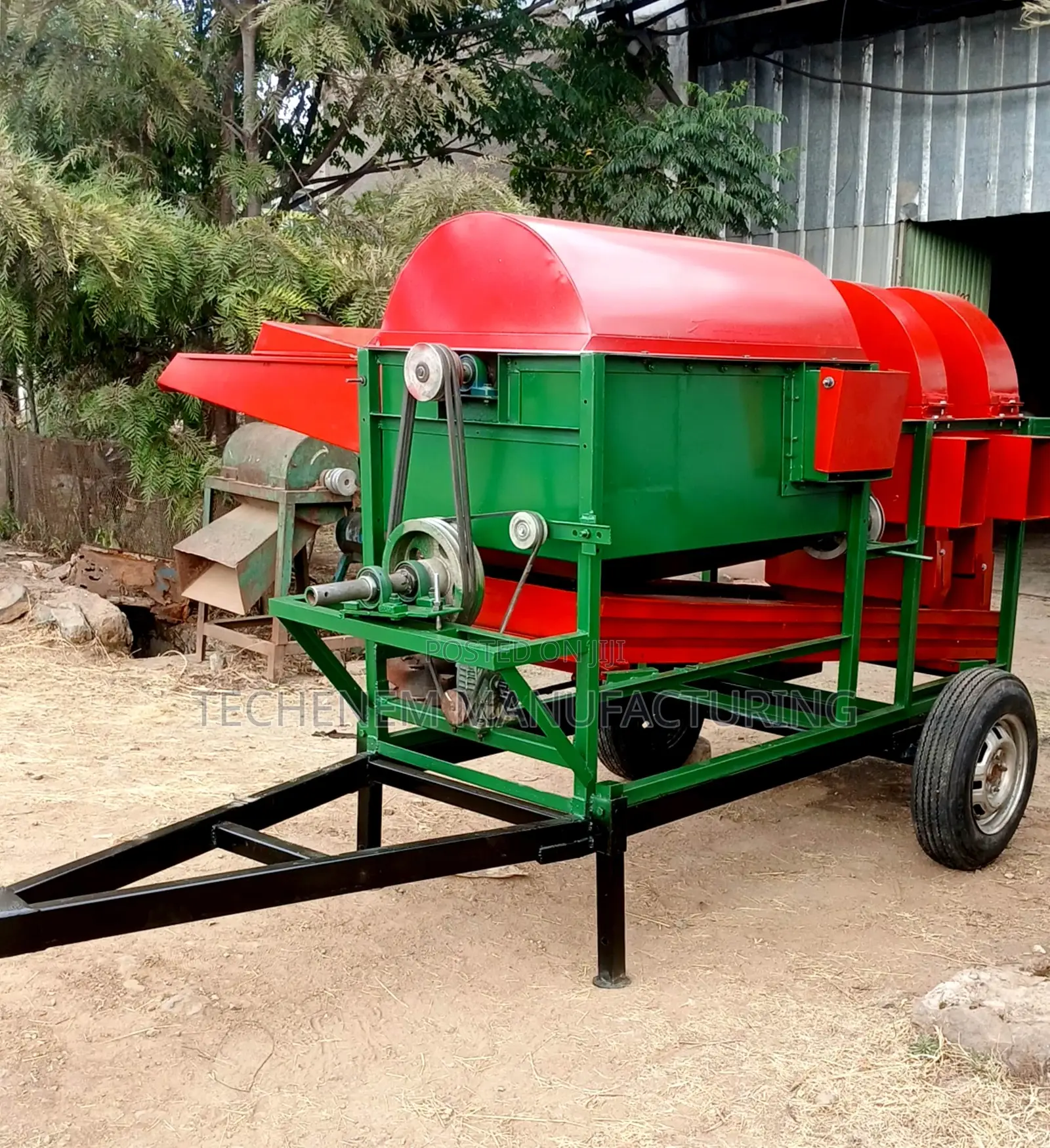 የተለያዩ እህሎች መውቂያ Multi Crop Thresher
