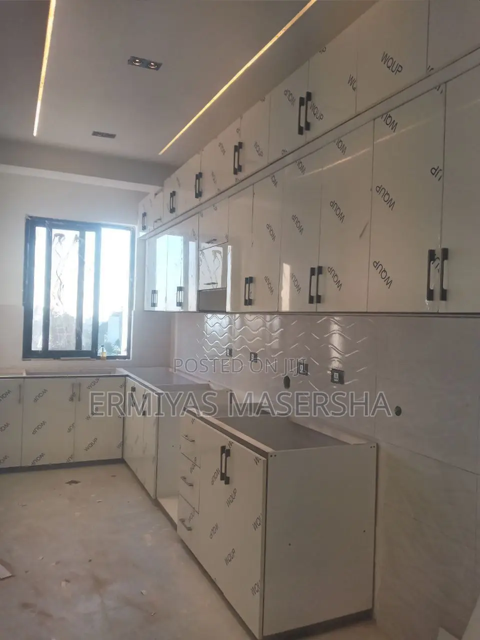 Furnished 5bdrm House in Akaky Kaliti for sale