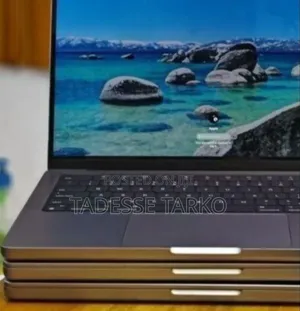 New Laptop Apple MacBook Pro M1 32GB Apple M1 Pro SSD 512GB