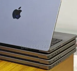 New Laptop Apple MacBook Pro M1 32GB Apple M1 Pro SSD 512GB