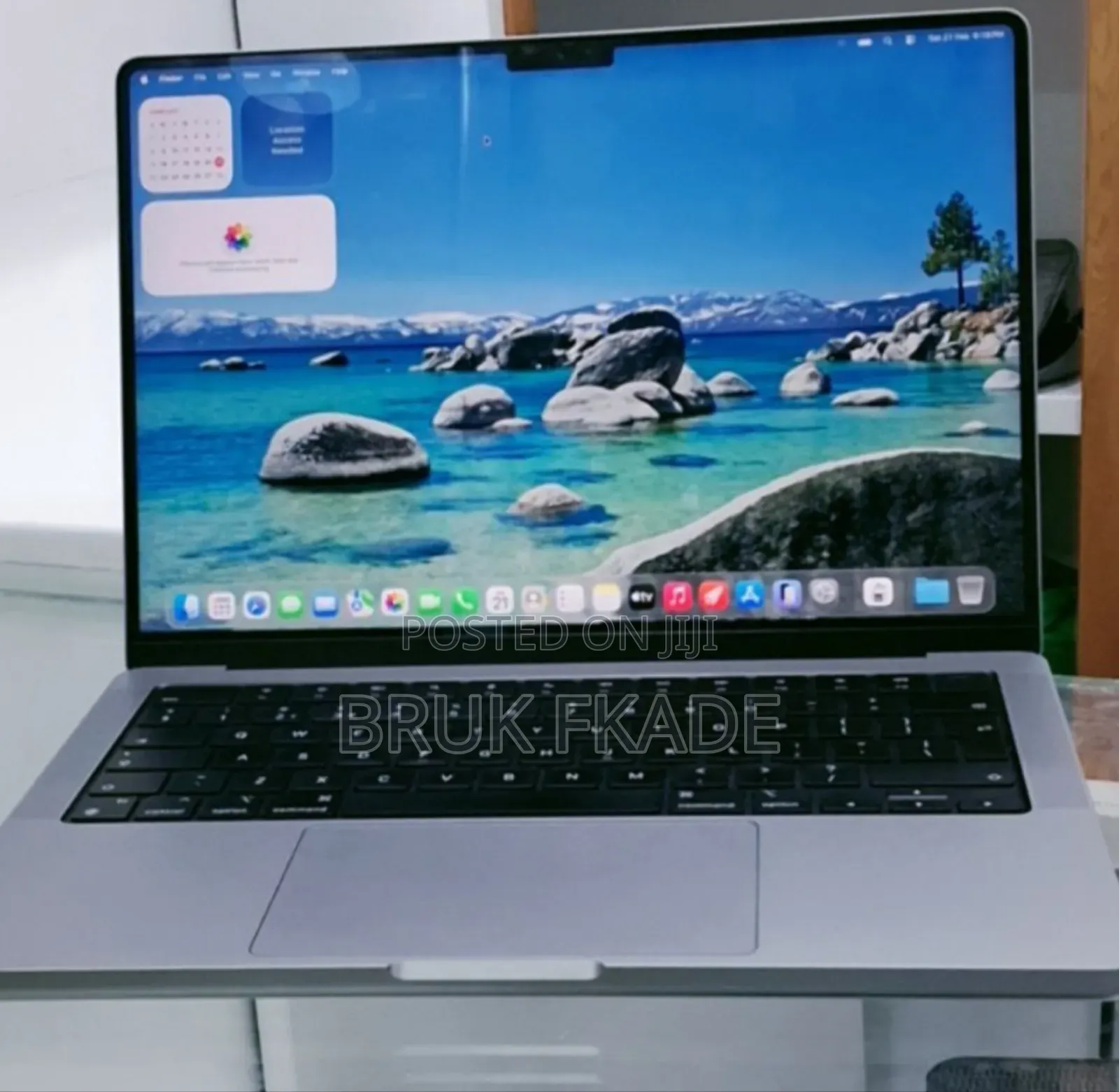 New Laptop Apple MacBook Pro 2021 M1 16GB Apple M1 Pro SSD 1T