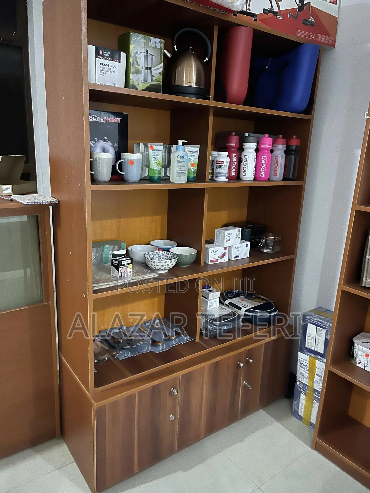 2 Shelf’S and Counter