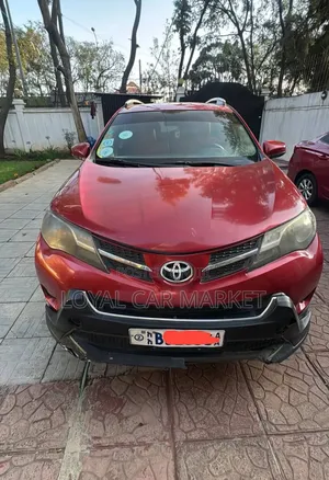 Toyota RAV4 2015 Red