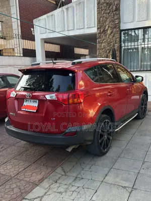 Toyota RAV4 2015 Red