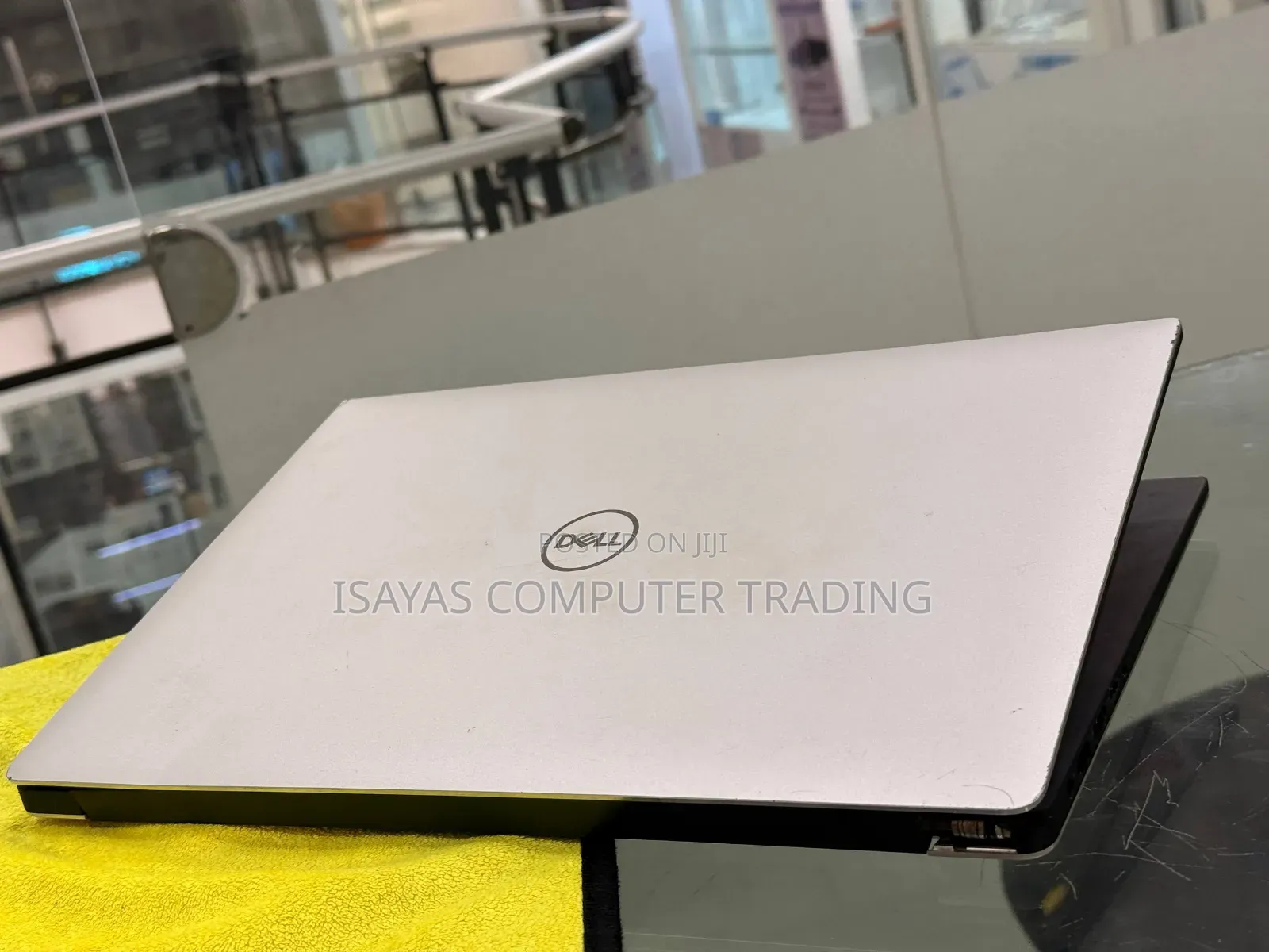 New Laptop Dell XPS 15 16GB Intel Core i7 SSD 512GB