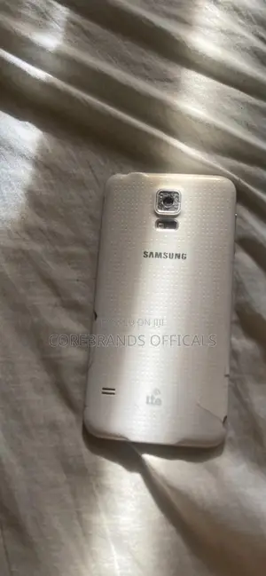 Samsung Galaxy S5 16 GB Gold