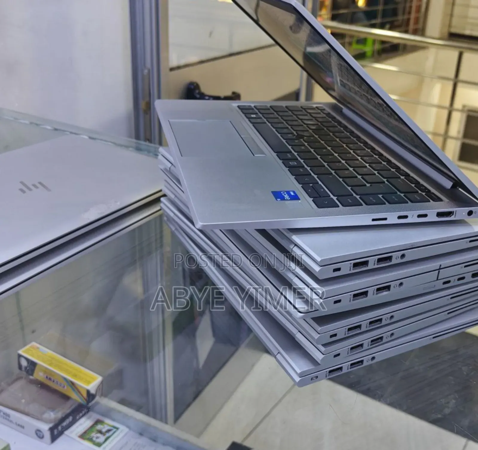 New Laptop HP EliteBook 830 G8 16GB Intel Core i5 SSD 512GB