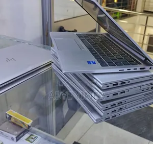 New Laptop HP EliteBook 830 G8 16GB Intel Core i5 SSD 512GB
