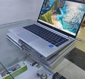New Laptop HP EliteBook 830 G8 16GB Intel Core i5 SSD 512GB