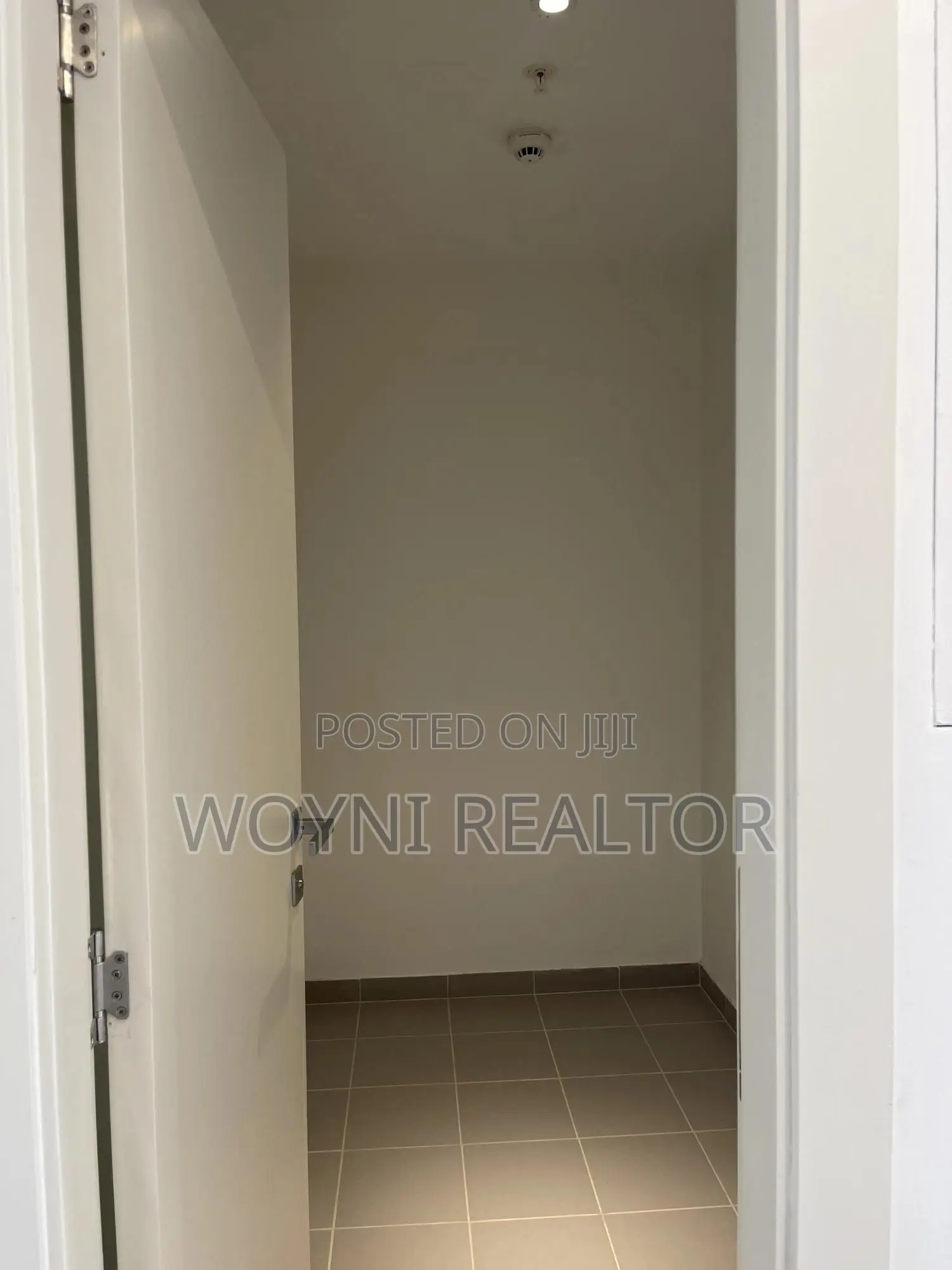 1bdrm Apartment in Eagle Hills Real, Kirkos for sale