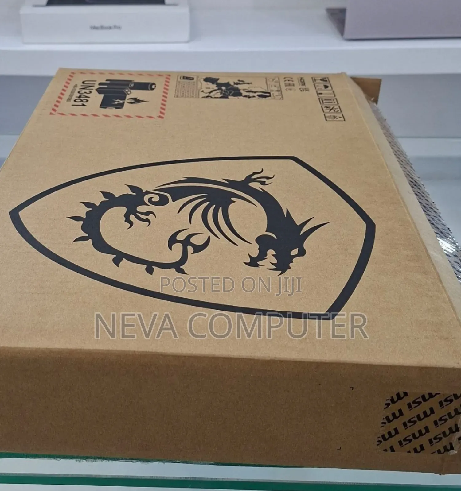 New Laptop MSI Cyborg 15 16GB Intel Core i7 SSD 1T