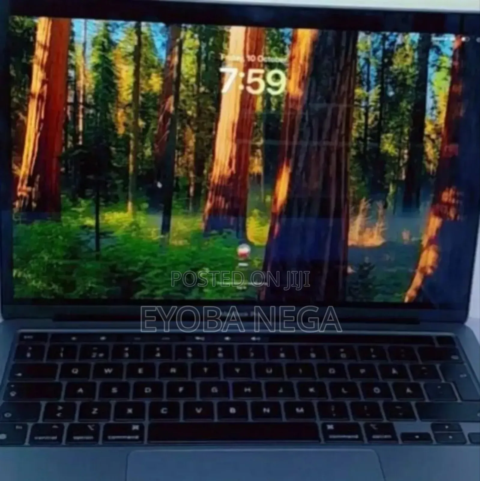 Laptop Apple MacBook Pro M1 8GB Apple M1 SSD 256GB