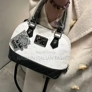 Hello Kitty Fashion Bag