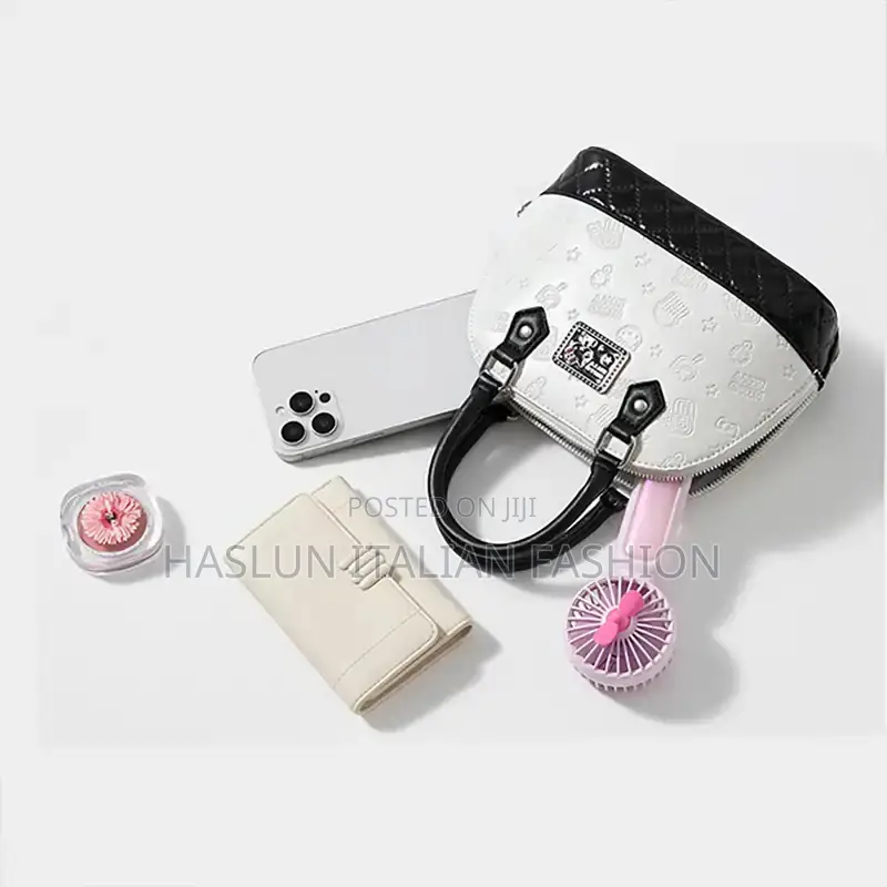Hello Kitty Fashion Bag