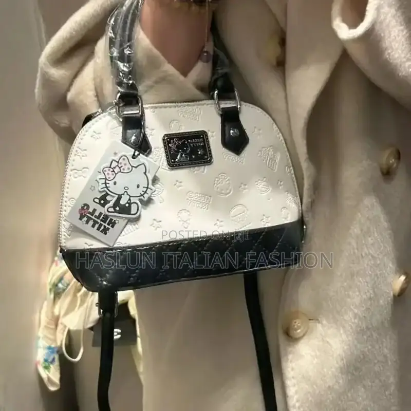 Hello Kitty Fashion Bag