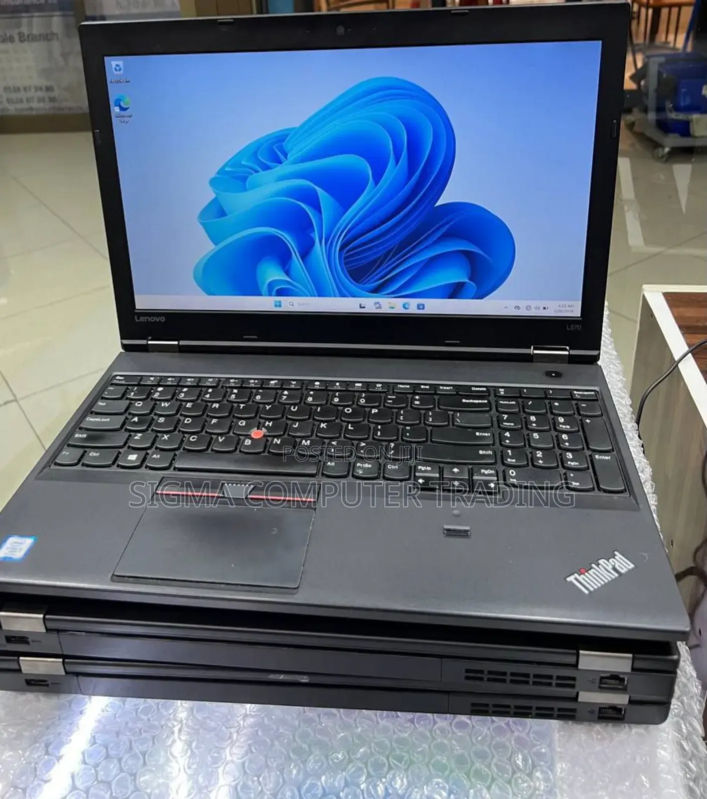 New Laptop Lenovo ThinkPad Yoga 8GB Intel Core i7 SSD 256GB