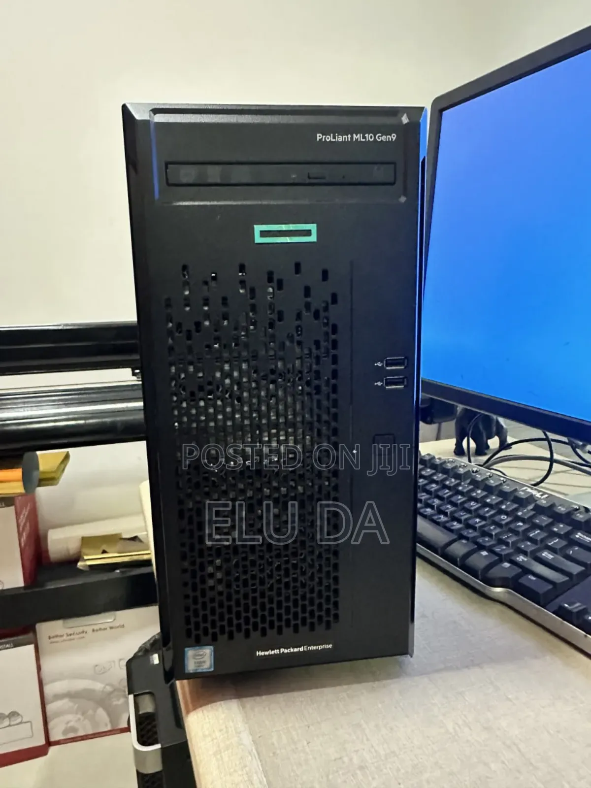 New Server HP ProLiant ML 8GB Intel Xeon HDD 2T