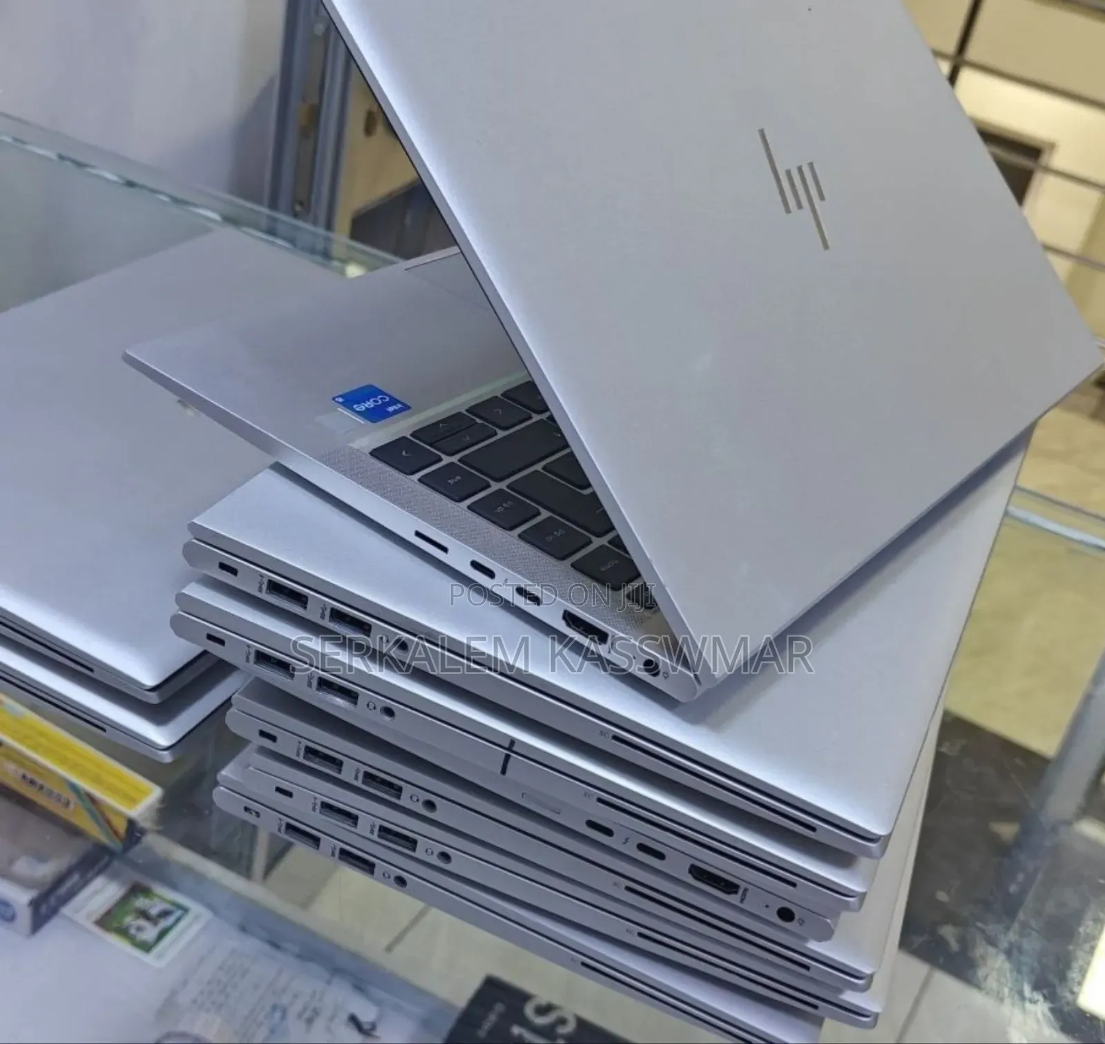 New Laptop HP EliteBook 830 G8 16GB Intel Core i5 SSD 512GB