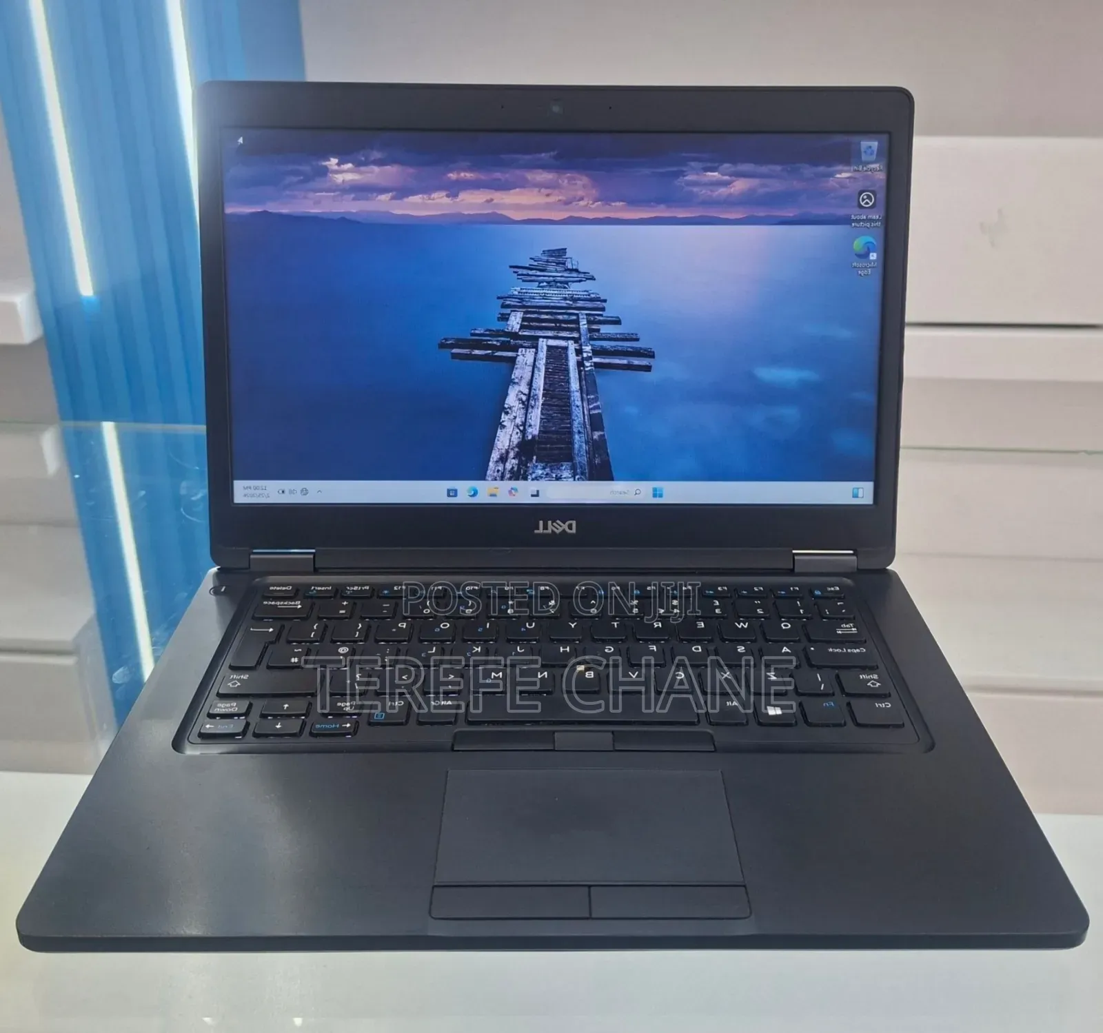 New Laptop Dell Latitude 14 8GB Intel Core i5 SSD 256GB