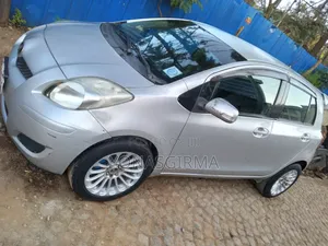 Toyota Yaris 2008 Silver