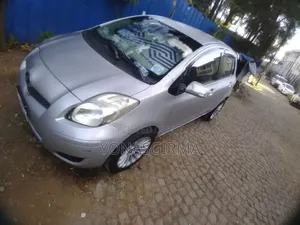Toyota Yaris 2008 Silver