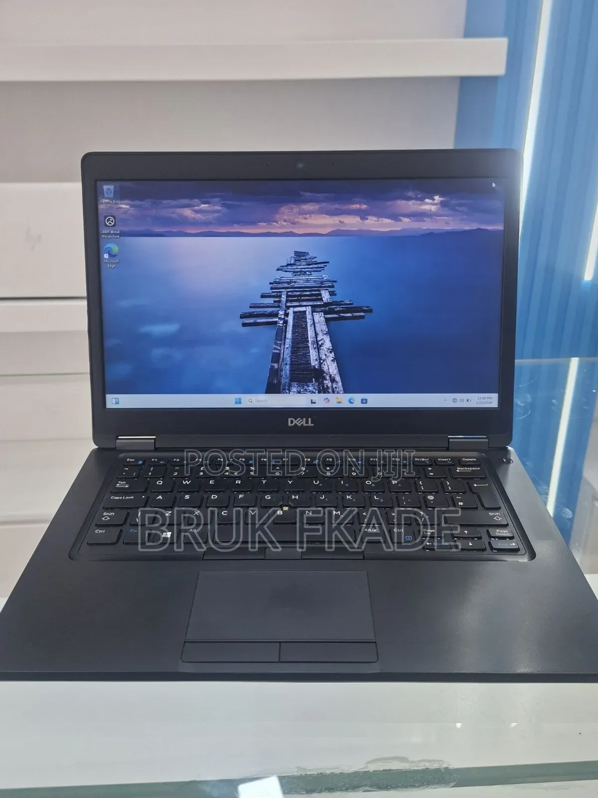 New Laptop Dell Latitude 14 8GB Intel Core i5 SSD 256GB