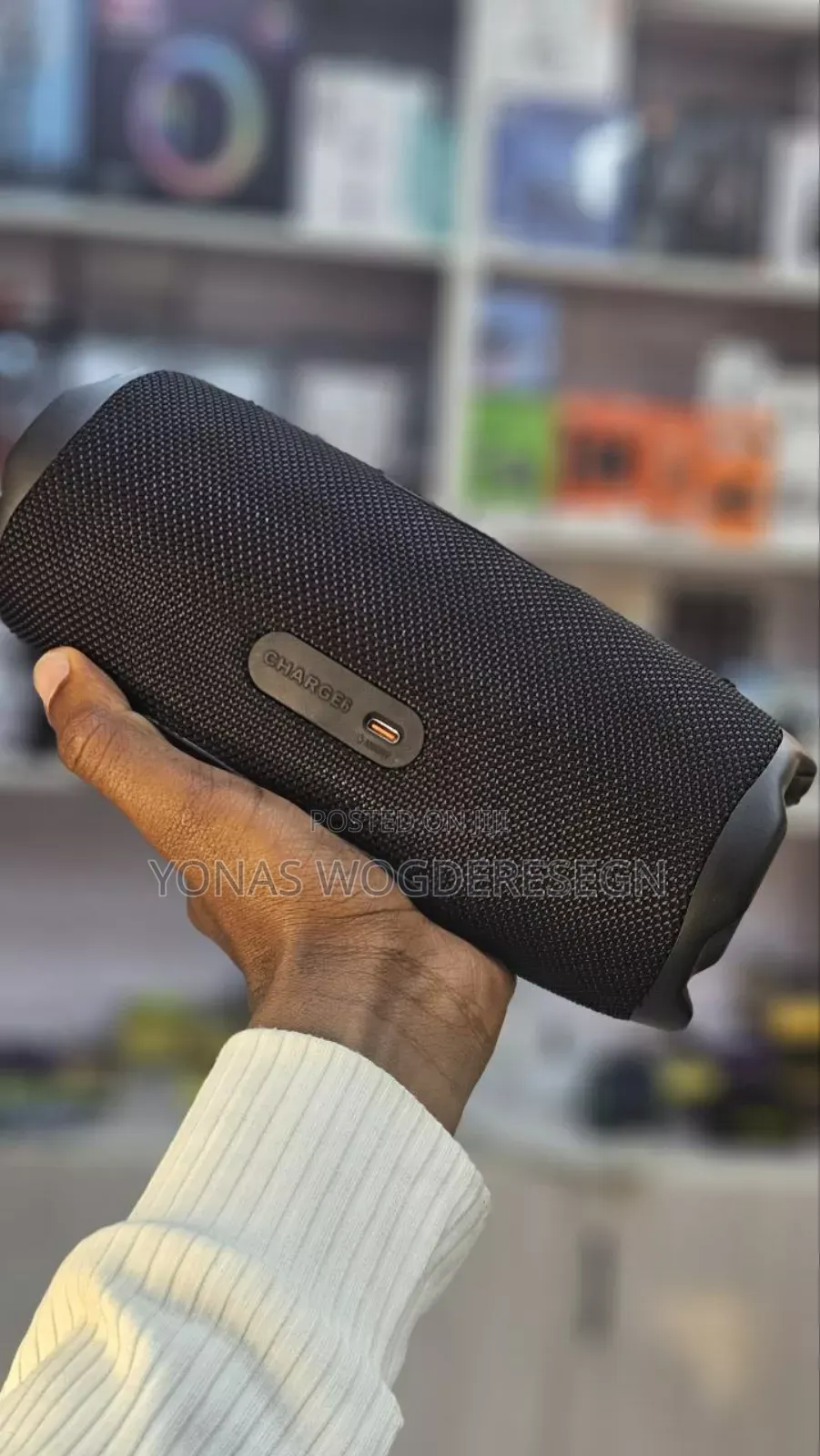 JBL Charge 6 Portable Bluetooth Speaker