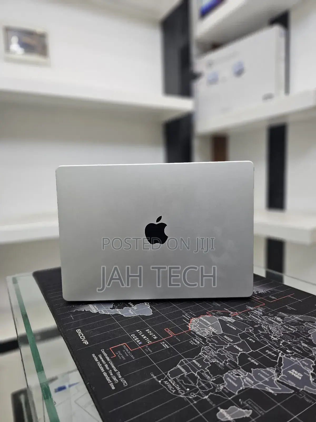 New Laptop Apple MacBook Pro M1 32GB Apple M1 Pro SSD 512GB