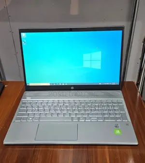 New Laptop HP Pavilion 15 8GB Intel Core i5 SSD 256GB