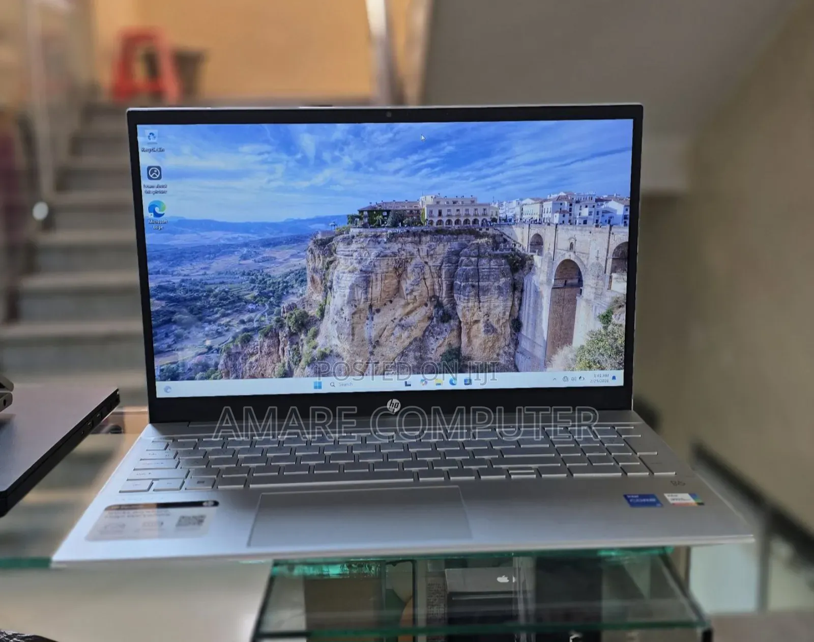 New Laptop HP Pavilion 15 8GB Intel Core i5 SSD 512GB