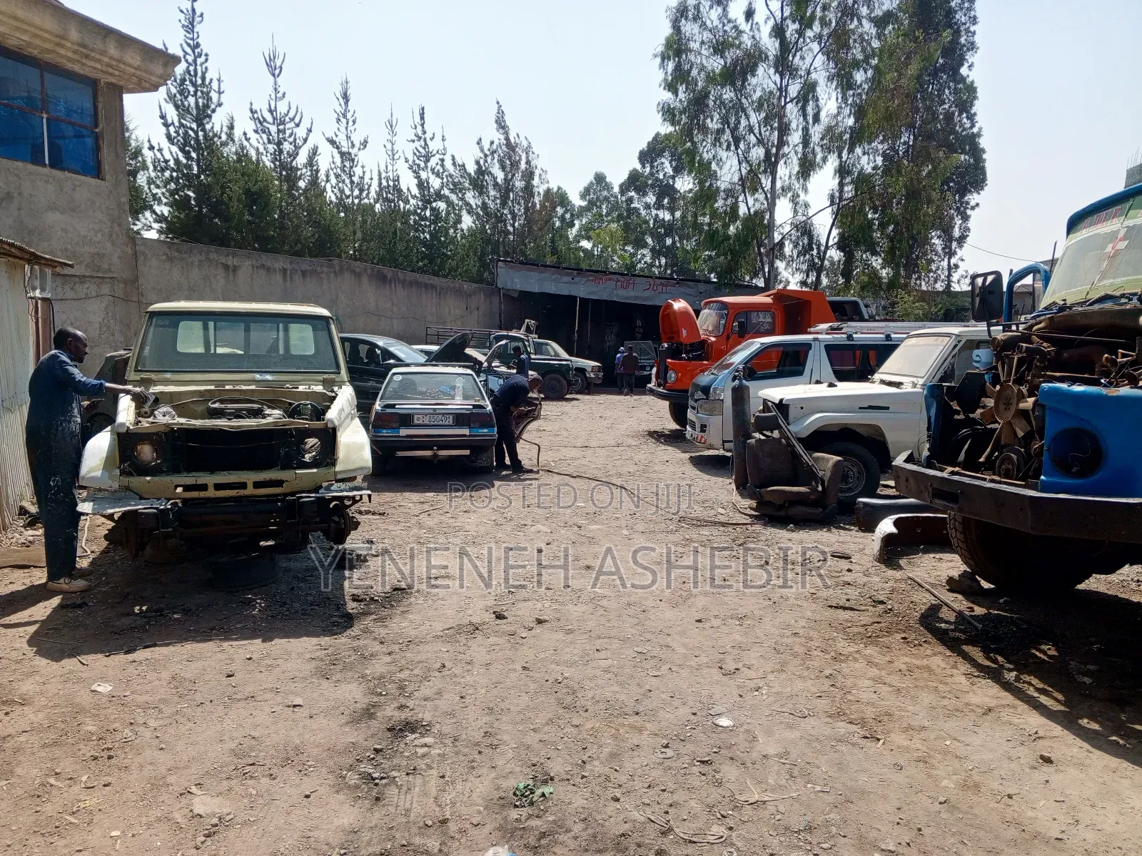 Auto Garage