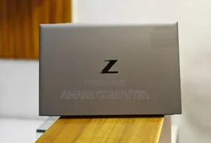 New Laptop HP ZBook Firefly 14 G7 16GB Intel Core i7 SSD 512GB