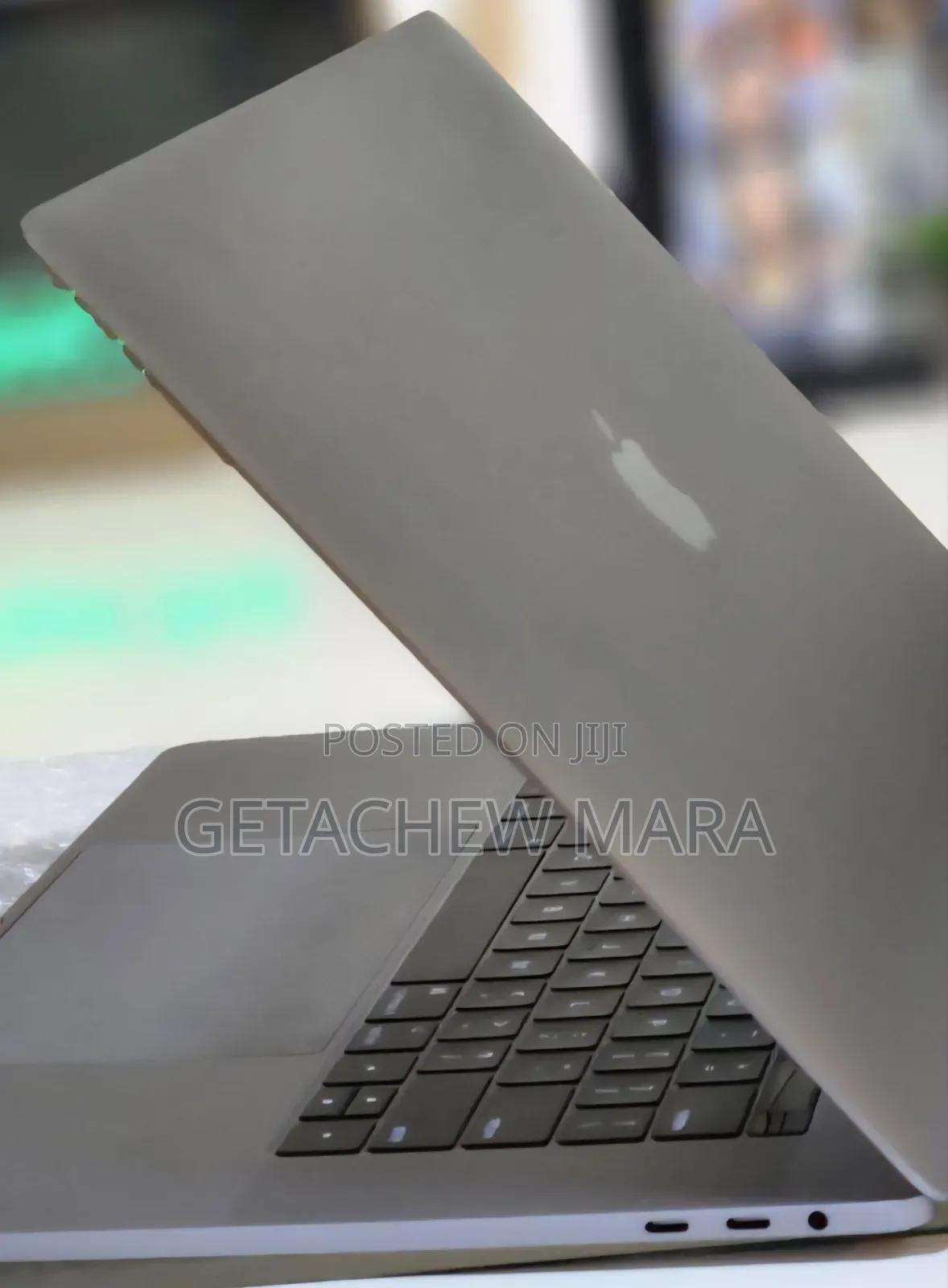 New Laptop Apple MacBook Pro 2019 32GB Intel Core i7 SSD 512GB